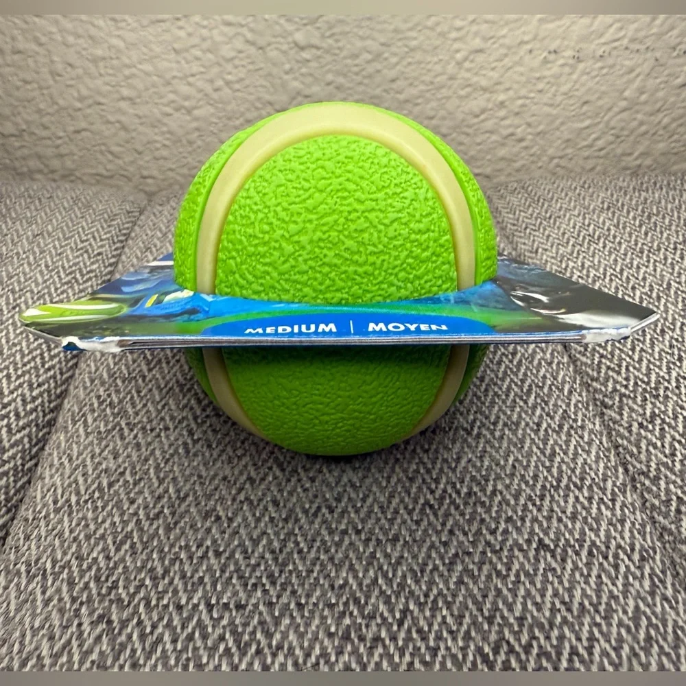 chuckit! chuckit max